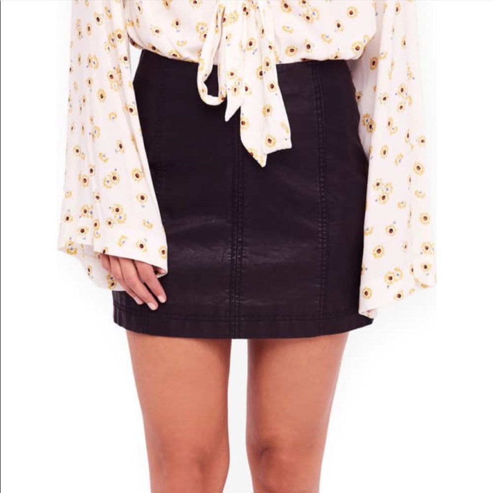 Free People Modern Femme Leather Mini Skirt Size 8